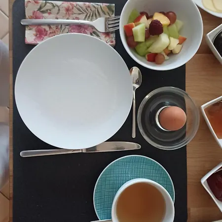 Zuendorf Frühstückspension