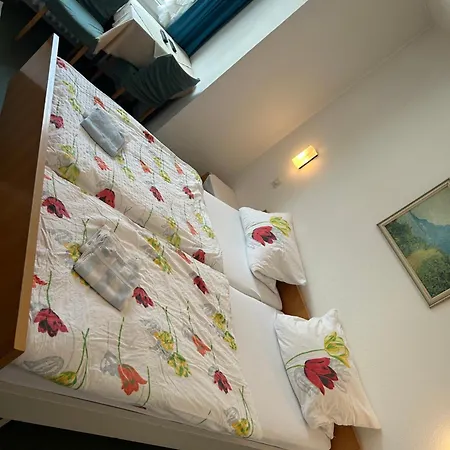 Haus Schwan 3* Keulen