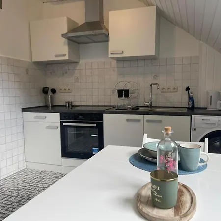 Bright And Stylish Steps Away From The Rhine Apartment Cologne