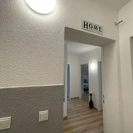 Bright And Stylish Steps Away From The Rhine * Cologne