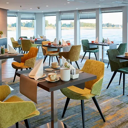 Hotel Hotelschiff Lady Diletta 4*