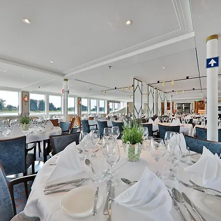 Hotelschiff Lady Diletta Hotel Cologne