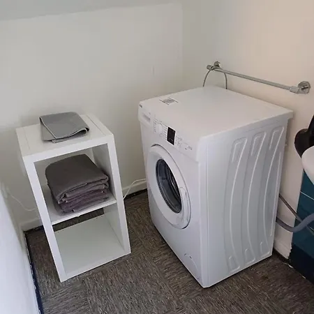 Dachgeschosswohnung In Poll * Cologne