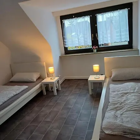 Dachgeschosswohnung In Poll * Cologne