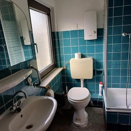 Dachgeschosswohnung In Poll Cologne