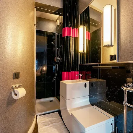 Hotel La Belle 10