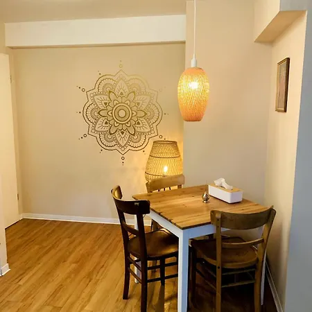 Apartment Cozy In Yoga In Trendy District Cologne
