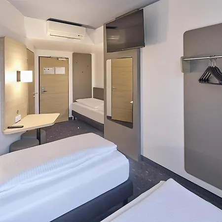 Hotel Köln-messe 2*