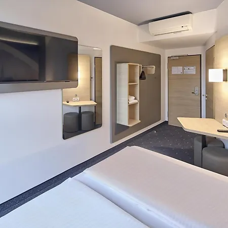 Köln-messe Hotel 2*