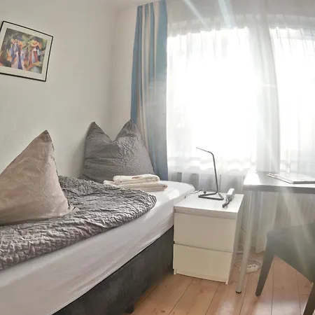 Merlin Garni Hotel 3*