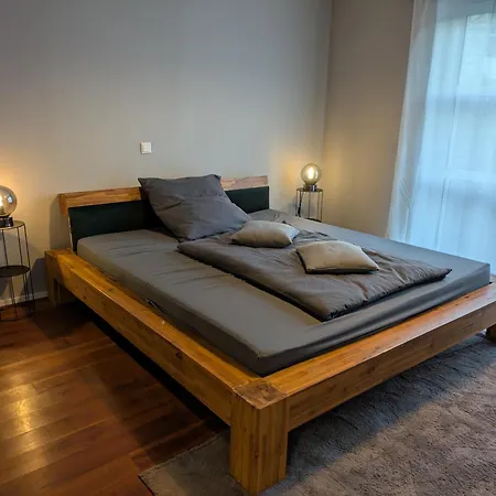 Apartment Stilvolles 2 Zi Mit 65qm Und Terrasse Cologne
