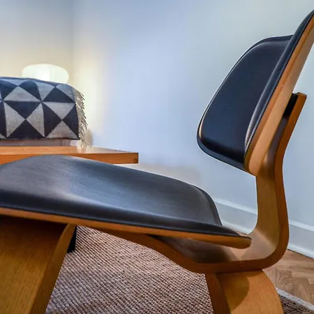 Apartment Design Am Roemerturm *
