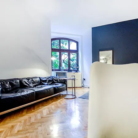 Design Am Roemerturm Apartment