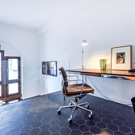 Apartment Design Am Roemerturm