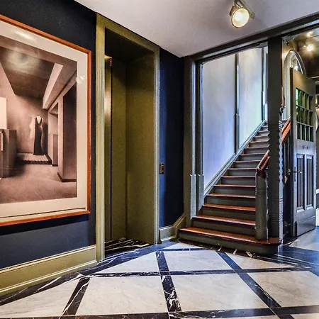 Apartment Design Am Roemerturm *