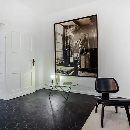 Apartment Design Am Roemerturm