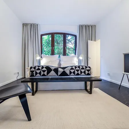 Apartment Design Am Roemerturm