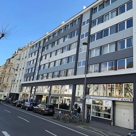 Guest house Garni Emir Cologne