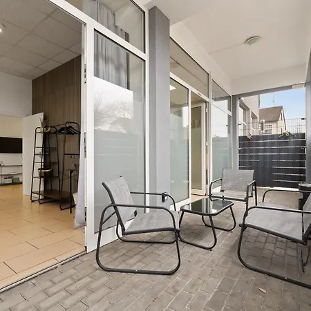 Apartment Gemuetlich Und Zentral, 3km Zum Flughafen Koeln-bonn