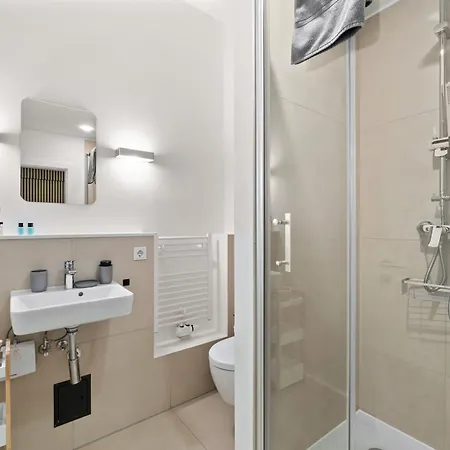 City-apartment - Kurze Wege Zu Messe Und Lanxessarena Apartment