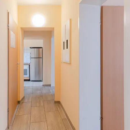 Messe Monteurzimmer Apartment Cologne