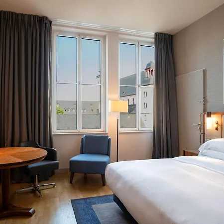 Hilton 5* Cologne