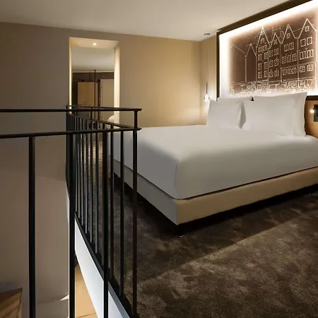 Hotel Wasserturm Cologne, Curio Collection By Hilton 4*