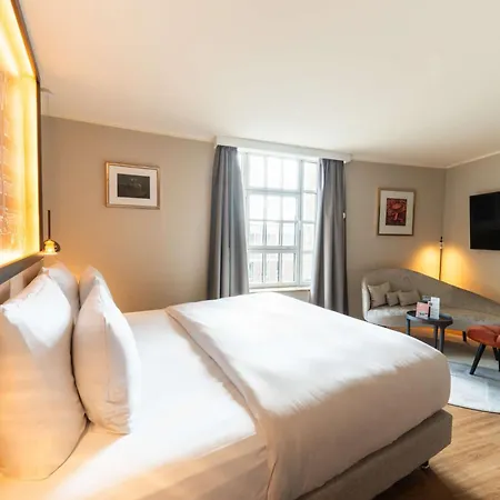 Wasserturm Cologne, Curio Collection By Hilton 4*