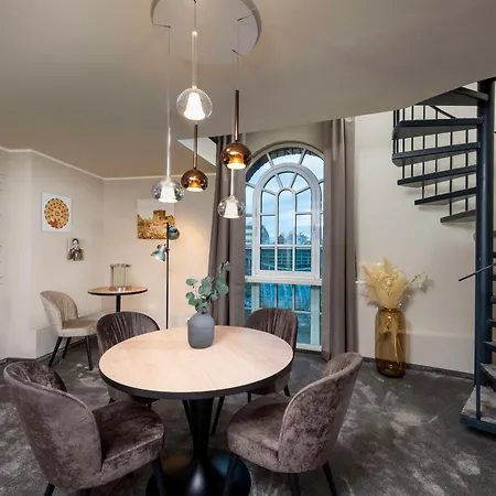 Wasserturm Cologne, Curio Collection By Hilton 4* Köln