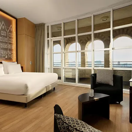 Hotel Wasserturm Cologne, Curio Collection By Hilton