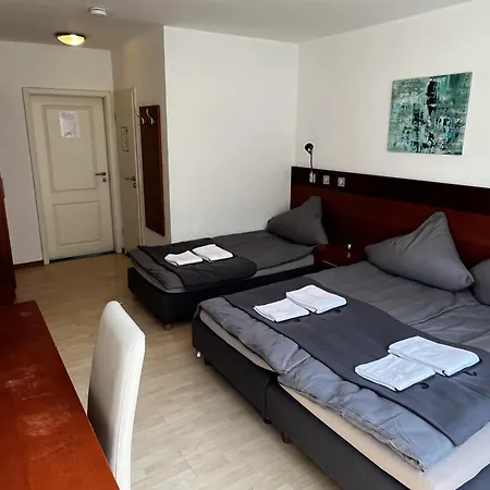 Hotel Tenova Koeln-neumarkt