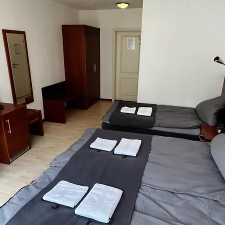 Hotel Tenova Koeln-neumarkt