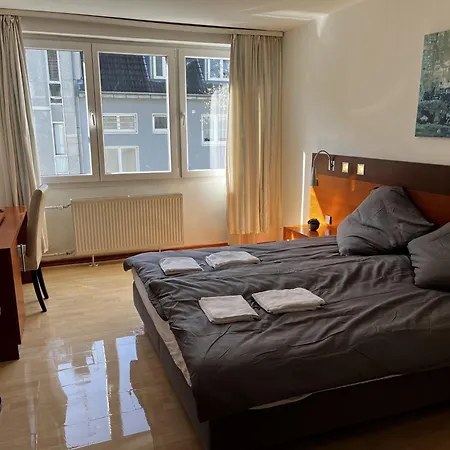 Hotel Tenova Koeln-neumarkt