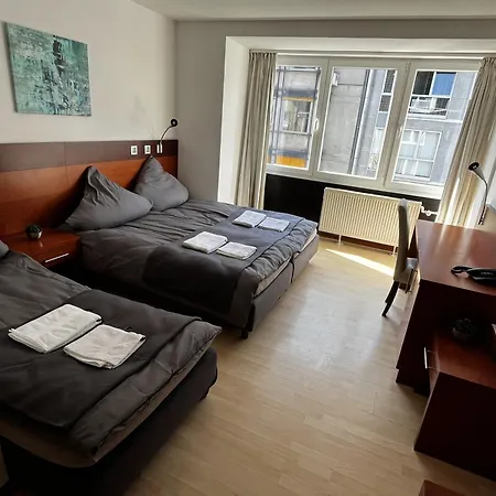 Hotel Tenova Koeln-neumarkt *