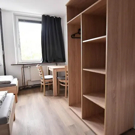 Zimmer24frei Boardinghouse Apartment *