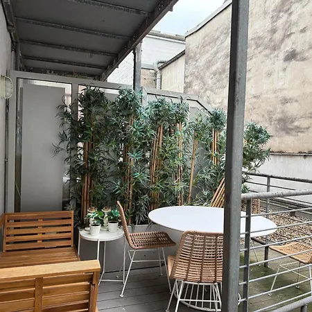 Bohochic Im Herzen Koelns Mit Balkon *