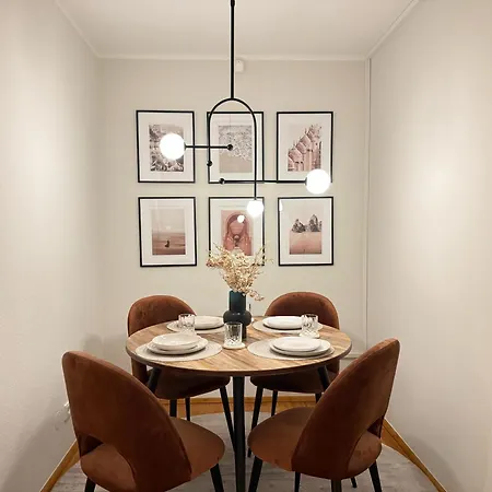 Apartment Bohochic Im Herzen Koelns Mit Balkon