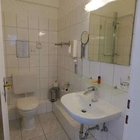 Hotell Und Restaurant Löwenbräu 3*