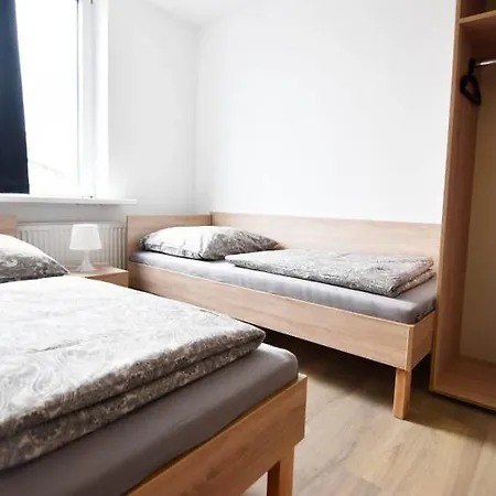 Zimmer24frei Boardinghouse Apartment Cologne