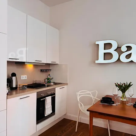 Apartment Charmantes 2-zimmer Altbau In Nippes Köln