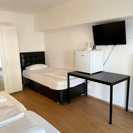 Guest house Garni Emir Cologne