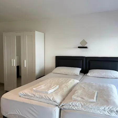 Guest house Garni Emir 3*