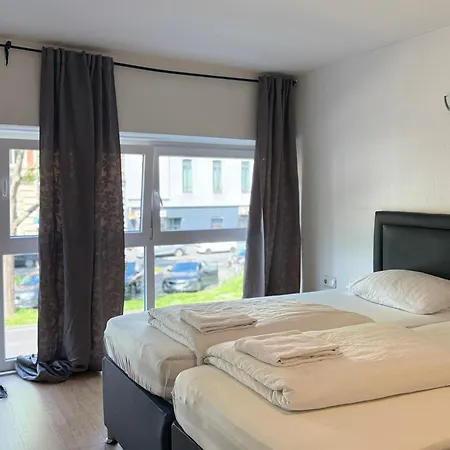Garni Emir 3* Cologne