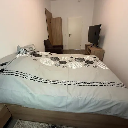 Apartment Luxury Deluxe Apartment With 3 Rooms Xl-Orchid Cologne