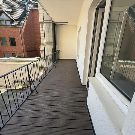 Apartment Luxury Deluxe Apartment With 3 Rooms Xl-Orchid