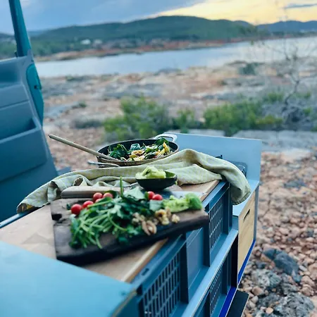 Karlson - Little On Wheels ! Luxury tent