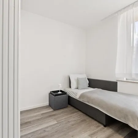 Cozy Premium With Free Parking! New! Apartment Cologne