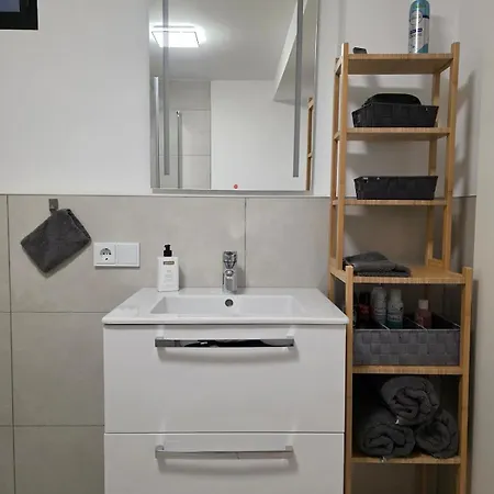 Apartment Moderne Im Norden Von Köln