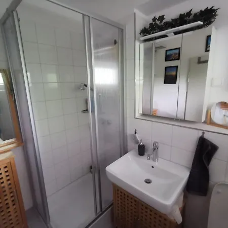 Apartment Koelner - Schlicht Einfach Schoen Köln
