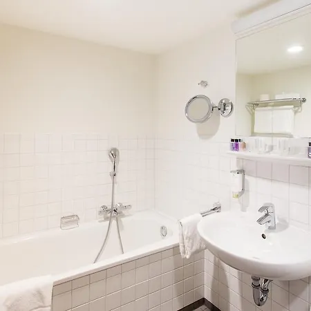 Stadthotel Am Roemerturm Hotel 4*